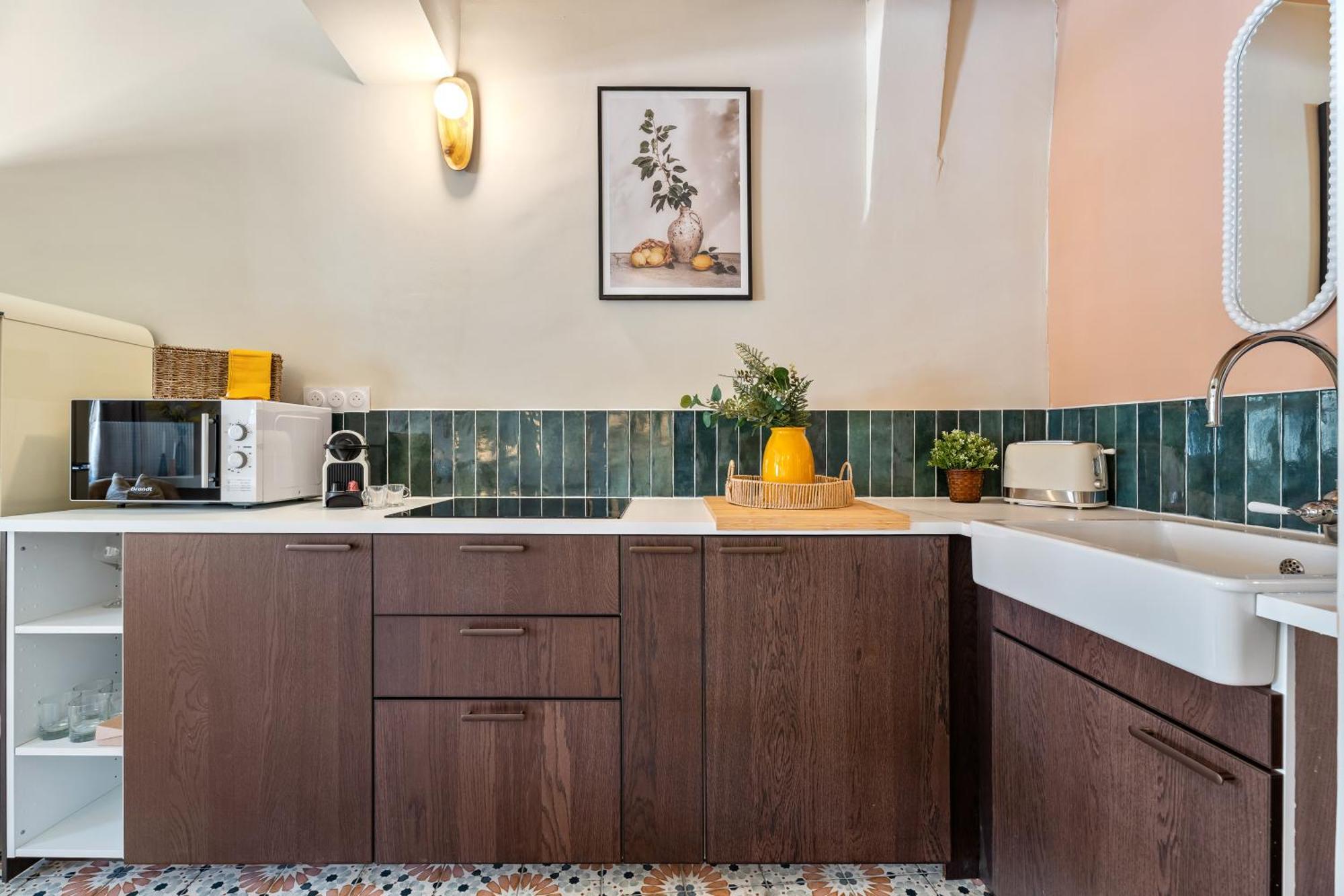 Renting - - Authentic Loft Old Rooftop View & Charm Apartment Nice